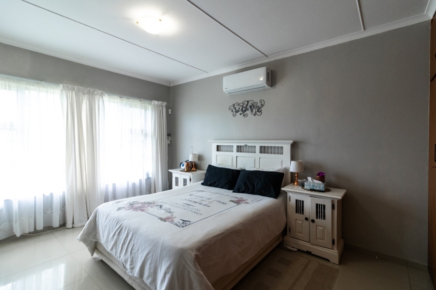 3 Bedroom Property for Sale in Beacon Bay Eastern Cape
